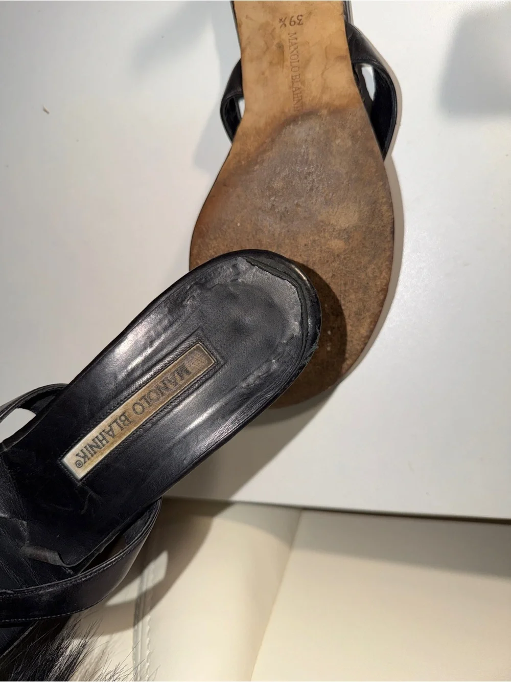 Manolo Blahnik Black Leather Thong Sandals with Toe Loop